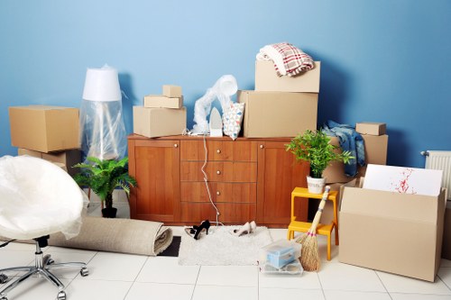 Free quote policy for Woodford Storage pricing and estimates