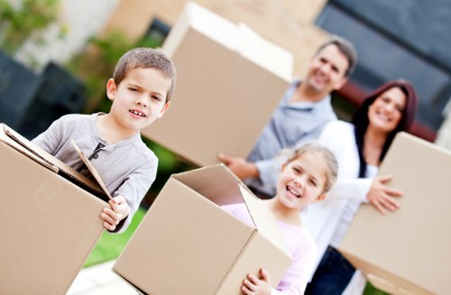 Local flat removal service supporting a Woodford relocation