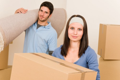 Organized mobile self storage solution for flexible use in Woodford