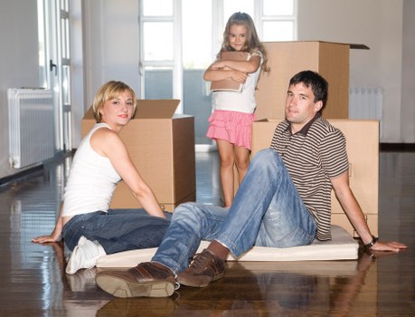 Safe manual handling and organised storage unit practices